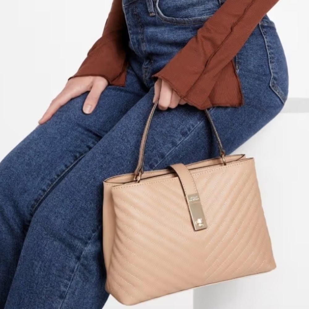 NWT Guess Satchel Crossbody Handbag
